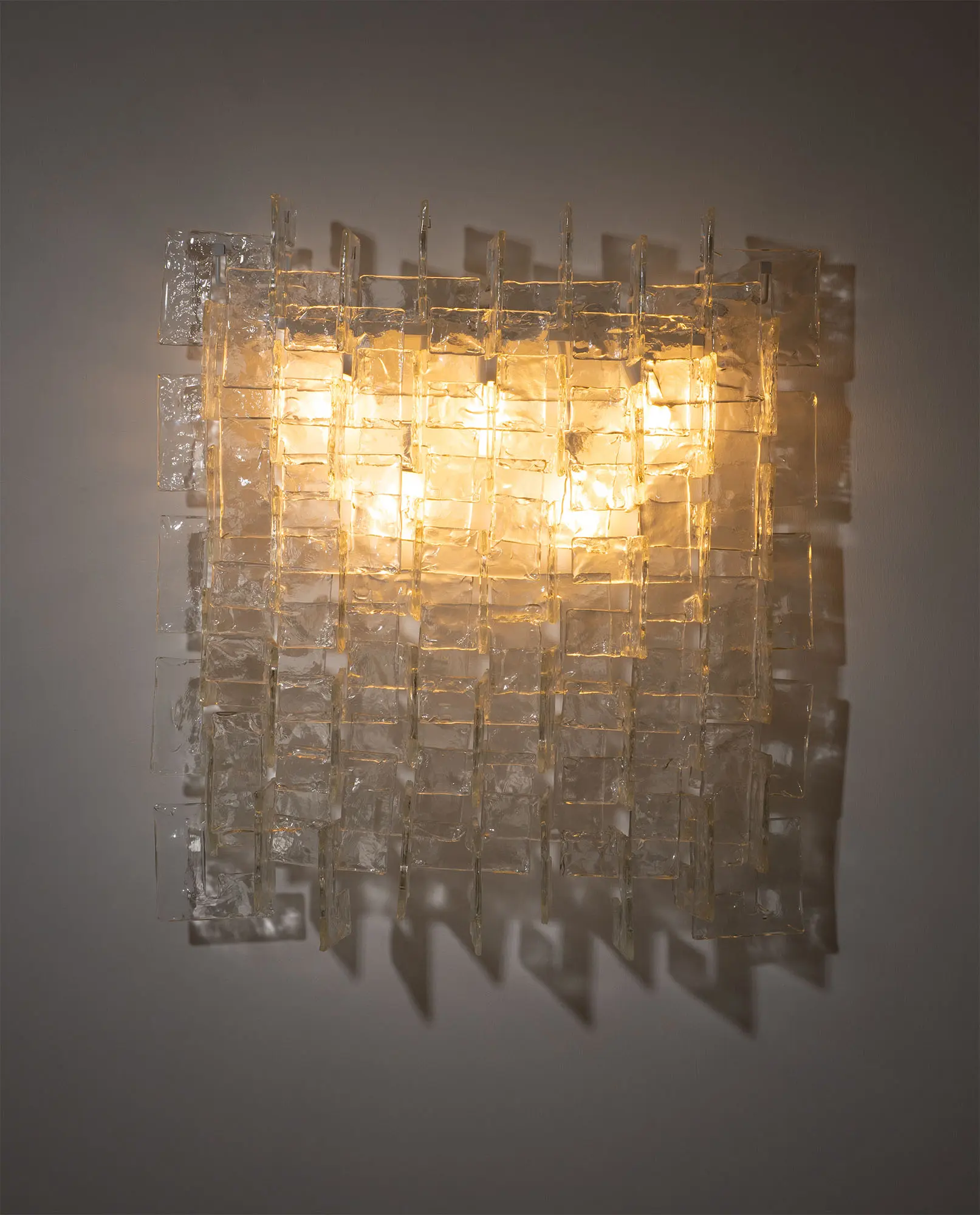 Carlo Nason, Sculptural Lace Glass Wall Lamp, 1970s - Image 3