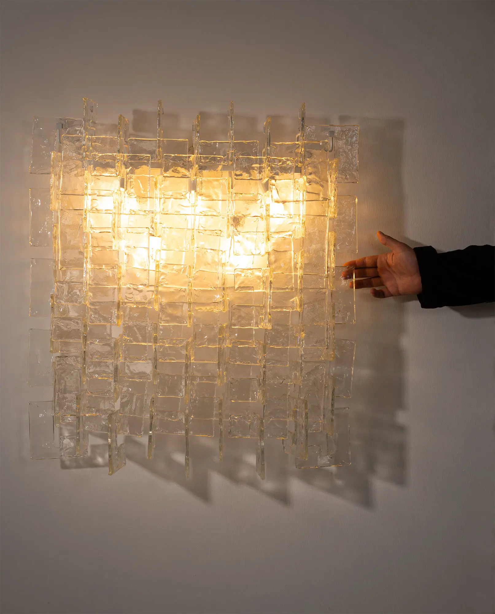 Carlo Nason, Sculptural Lace Glass Wall Lamp, 1970s - Image 6