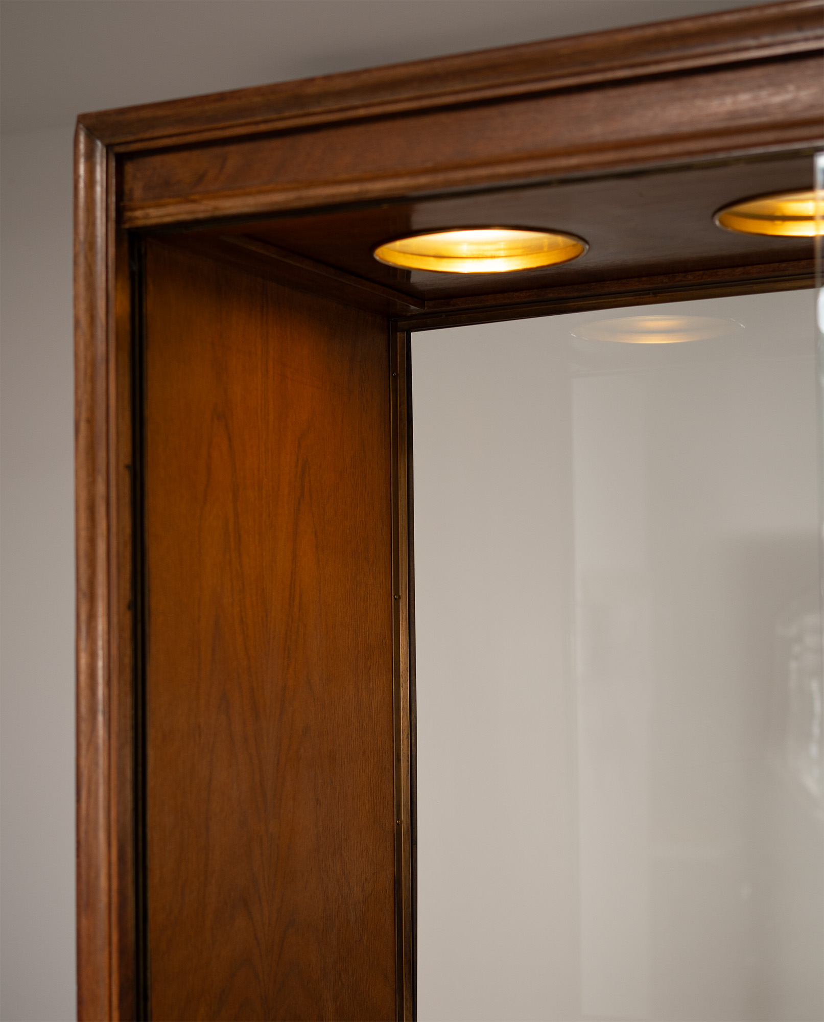 Italian Production, Double Face Cabinet - Image 9