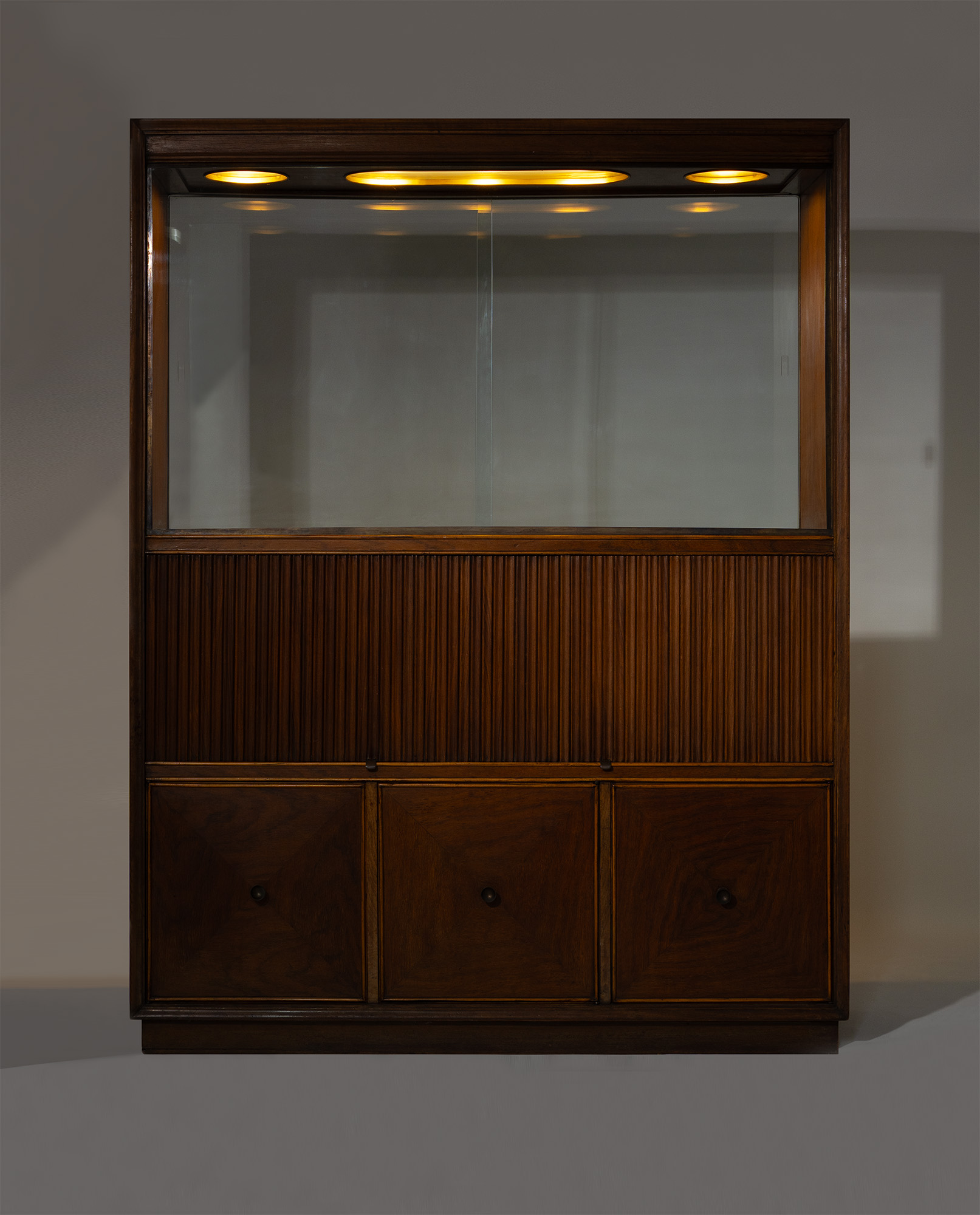 Italian Production, Double Face Cabinet - Image 4